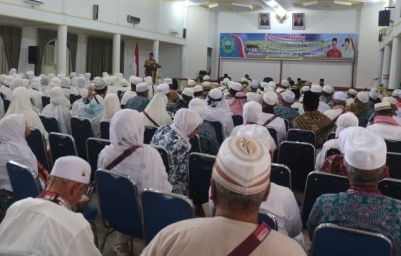 Menyambut Kedatangan Jamaah Haji Ranah Pasaman