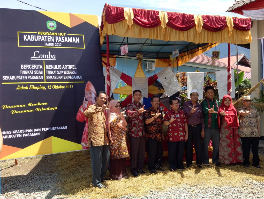 PASAMAN GELAR LOMBA BERCERITA  DAN MENULIS ARTIKEL