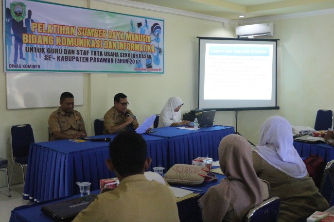 DISKOMINFO PASAMAN SELENGGARAKAN PELATIHAN SDM BIDANG KOMUNIKASI DAN INFORMASI