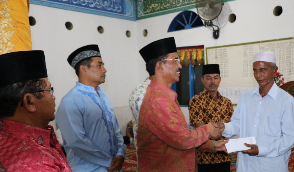 Bupati Pasaman Yusuf Lubis Hadiri Maulid Nabi Muhammad Saw Di Kampung Tongah Rao