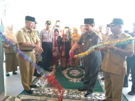KANTOR WALINAGARI PADANG MENTINGI DIRESMIKAN