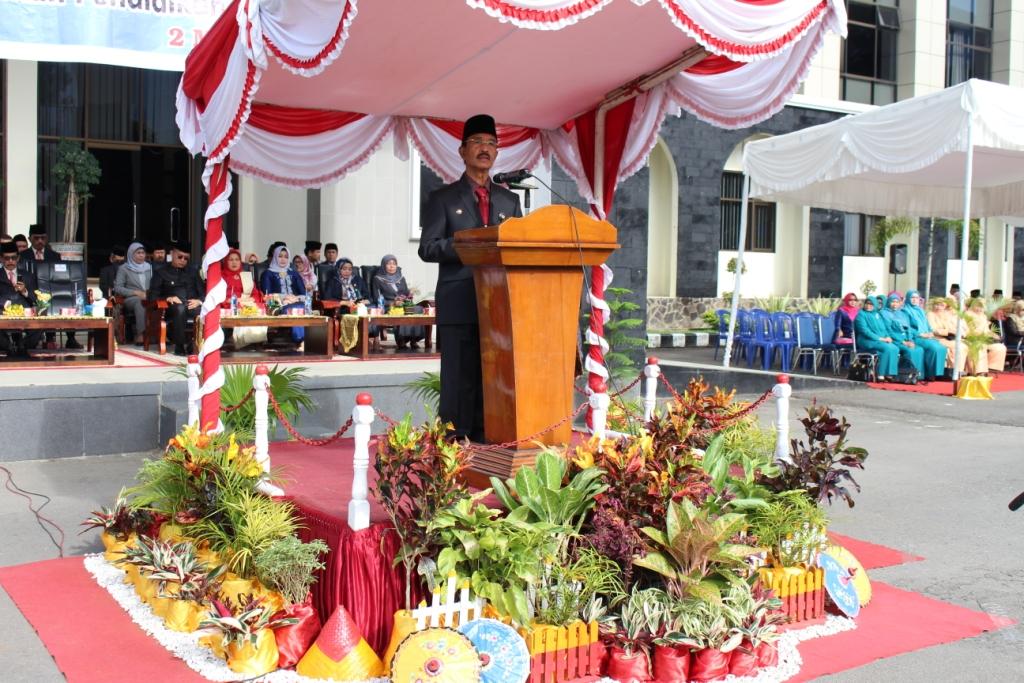 PEMKAB PASAMAN PERINGATI DUA HARI BESAR NASIONAL PENUH KHITMAD DAN MOTIVATIF LAGI INOVATIF