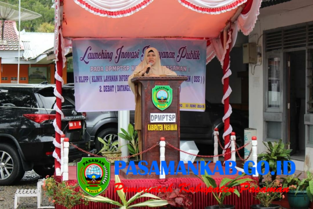 DPMPTSP Pasaman Berikan Pelayanan Gratis Bagi Masyarat Yang Membutuhkan KLIPP dan DEBAT