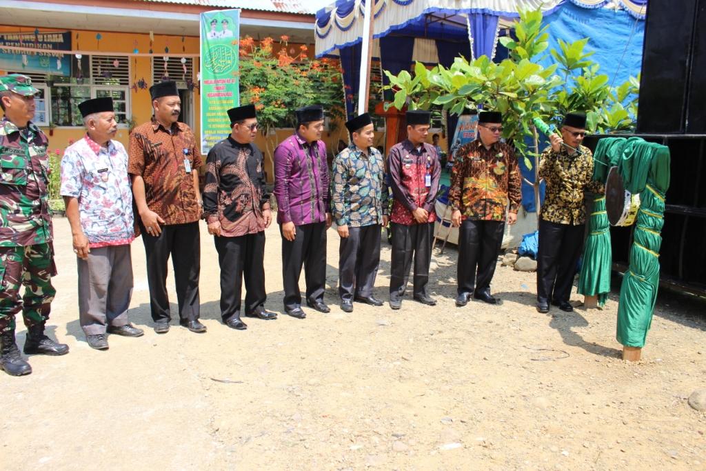 Bupati Pasaman Membuka Secara Resmi MTQ Ke-47 Kecamatan Rao