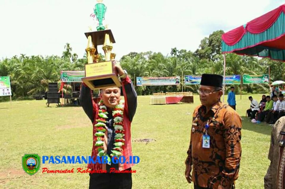 Bupati Pasaman Membuka Secara Resmi MTQ Nasional Ke-13  Kecamatan Tigo Nagari