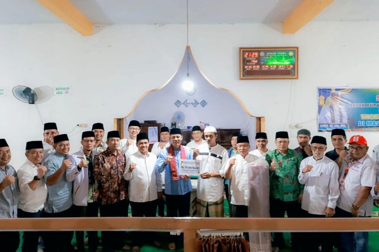 Diguyur Hujan Lebat, Safari Ramadhan Bupati Pasaman 'Diwarnai' Banjir dan Longsor