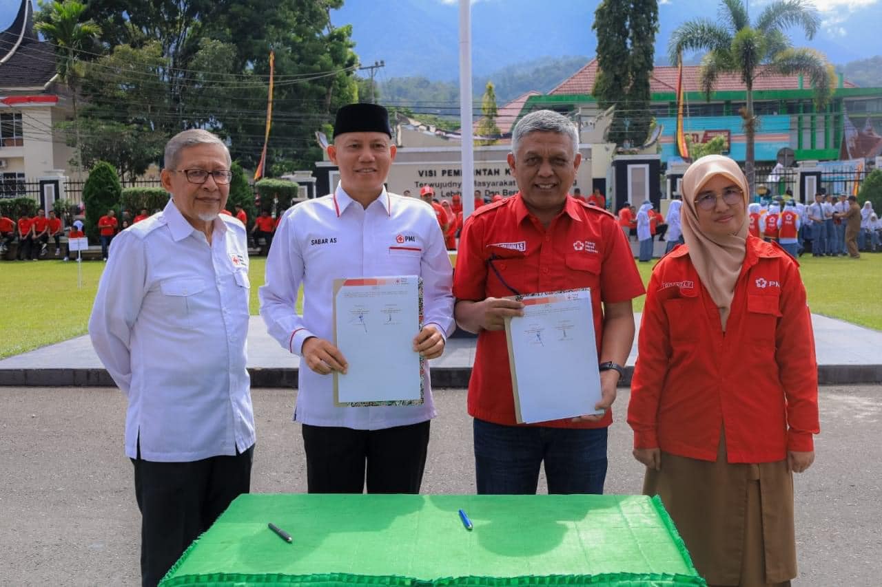 Pimpin Apel Gabungan Orientasi PMI Pasaman, Sabar AS Bangga Stok Darah Sudah Surplus.
