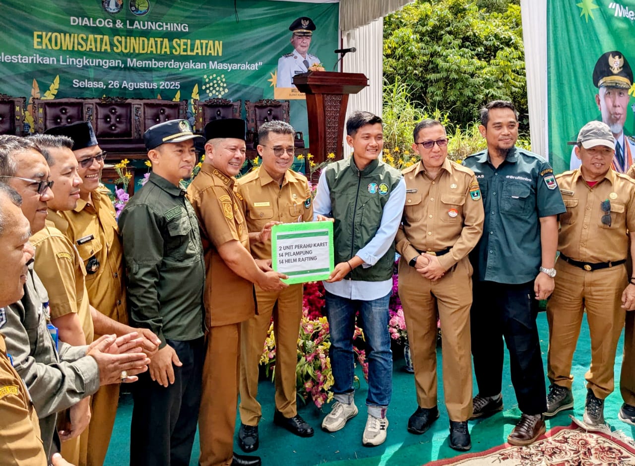 Bupati Welly Suhery Luncurkan Destinasi Ekowisata Hutan Nagari Sundata Selatan 