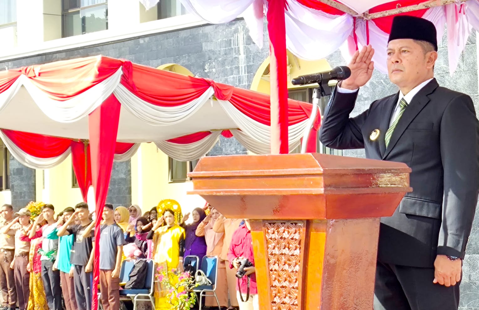 Bupati Welly Suhery Peringati Sumpah Pemuda ke-97 Tahun 2025 Bersama OKP dan Pelajar