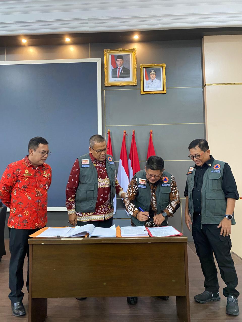 Pemulihan Dampak Bencana Pasaman Butuh Ratusan Miliar, Bupati Welly Dorong Dukungan Pusat dan Provinsi