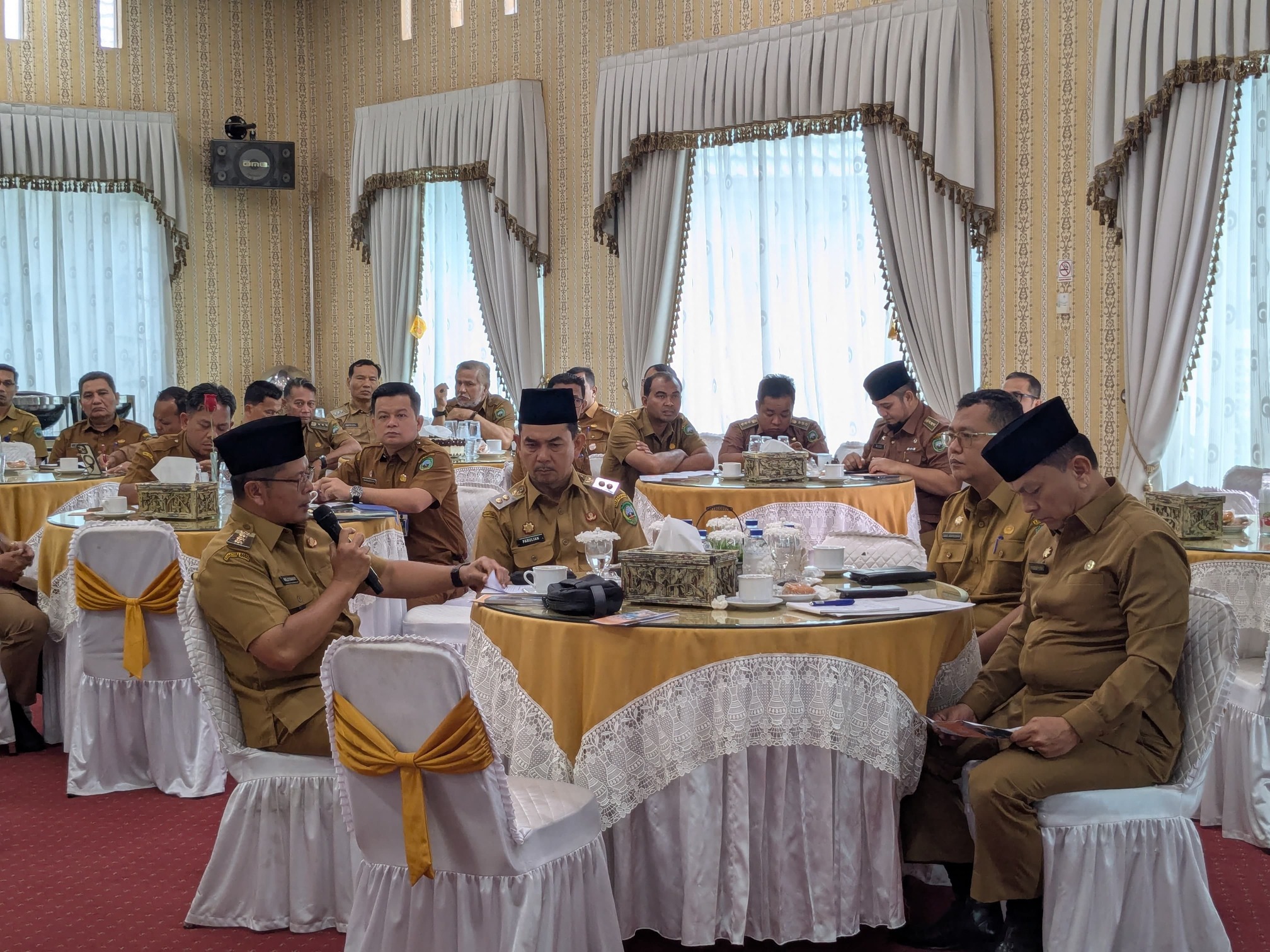 Bupati Welly Soroti Pendistibusian Pupuk Bersubsidi, Petani Harus Terakomodir