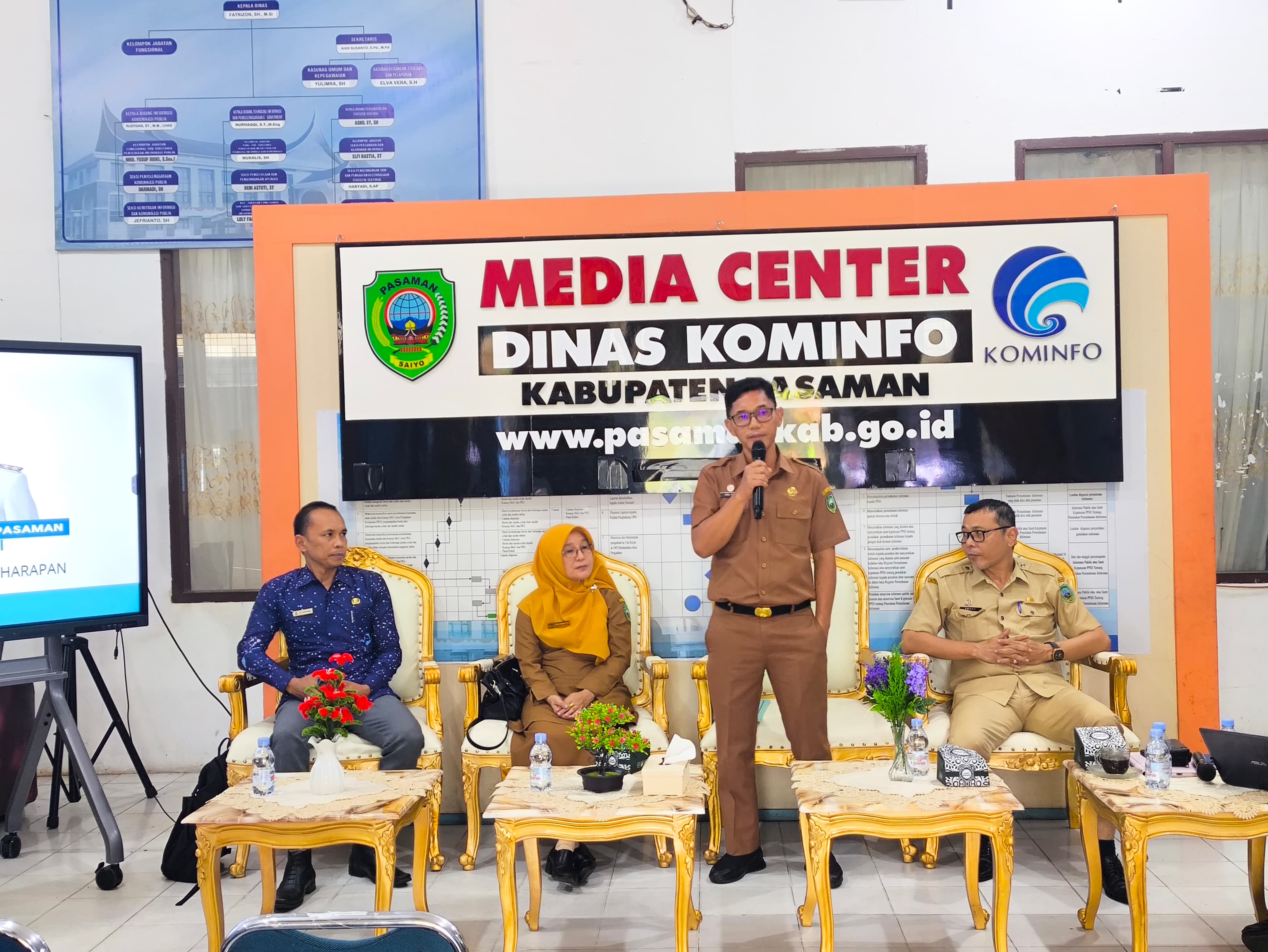 Data Tepat, Bantuan Tepat Sasaran: Welly–Parulian Benahi Data PKH Demi Warga Pasaman